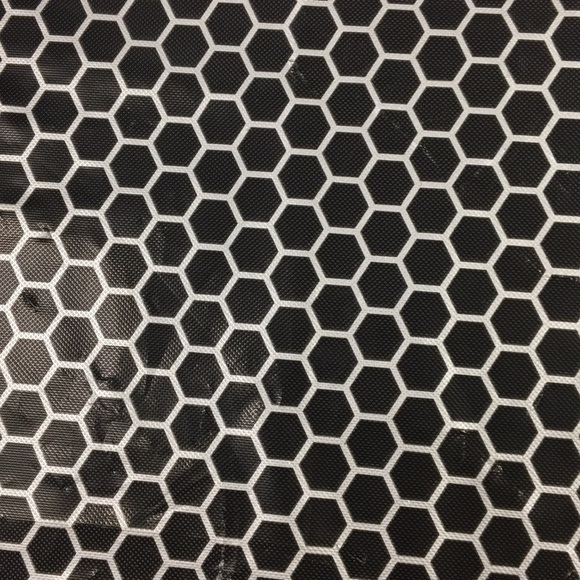 Meet the Posher Other - Meet your Posher, Jennifer